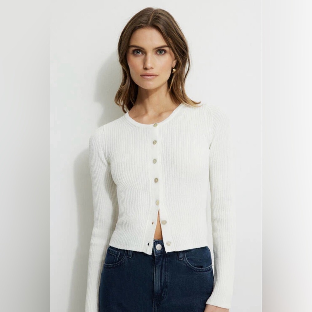 White knit cardigan